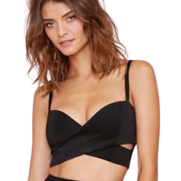 Nasty Gal Under Wraps Crop Top - Picture 3 of 6